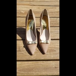 Michael Kors suede pumps